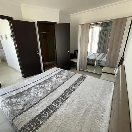 Apartment Feniks